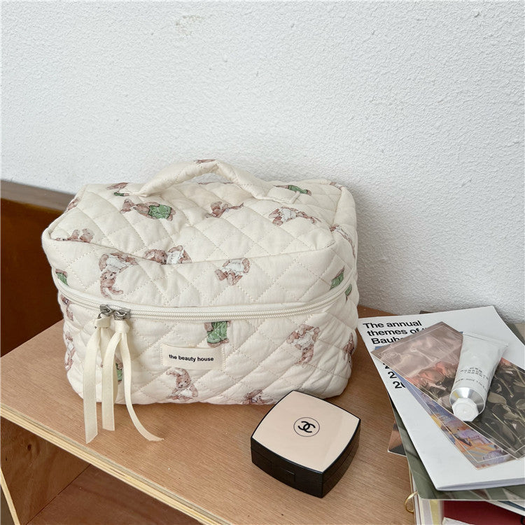 Women's Fashion Cartoon Bear Flower Cosmetic Bag